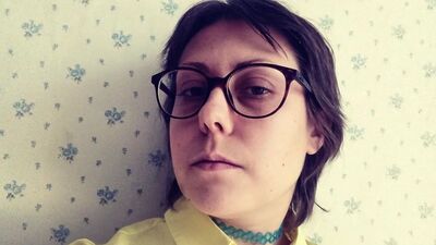 Rus kadın vahşet kurbanı! Sevgilisi cam parçasıyla saldırdı