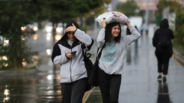 Meteoroloji'den a��klama! Bat�da f�rt�na, Karadeniz'de ya�mur var