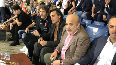 Montella ayağının tozuyla mesaiye başladı