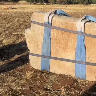 Adıyaman'da keşfedilen tarihi eserler sarp araziden askeri helikopterle taşındı