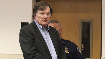 Cinayeti zanlısı, evinde bulunan silahları geri istedi