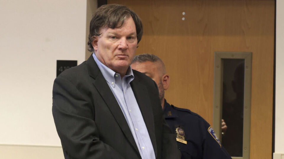 Cinayeti zanlısı, evinde bulunan silahları geri istedi