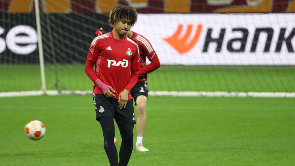 Ünlü futbolcu intihara teşebbüs etti