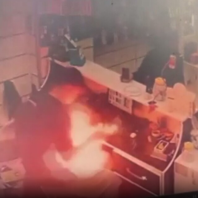 Bomba gibi patladı!