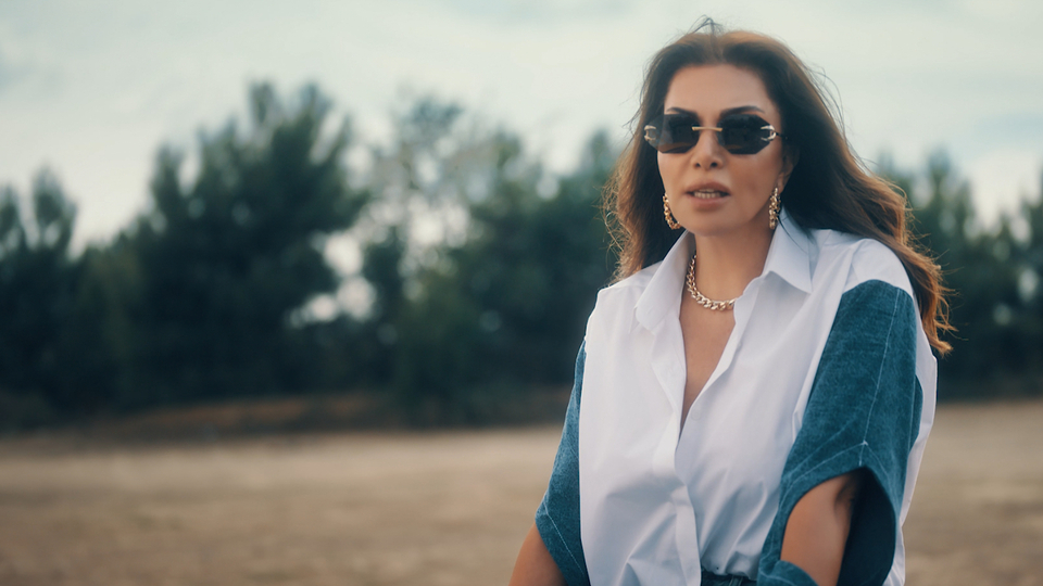 Ebru Yaşar'dan yeni single