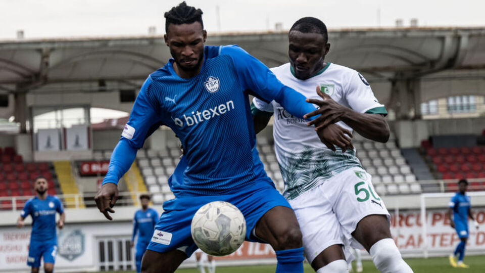 Tuzlaspor'un futbolcusu Gana'da rehin kaldı!
