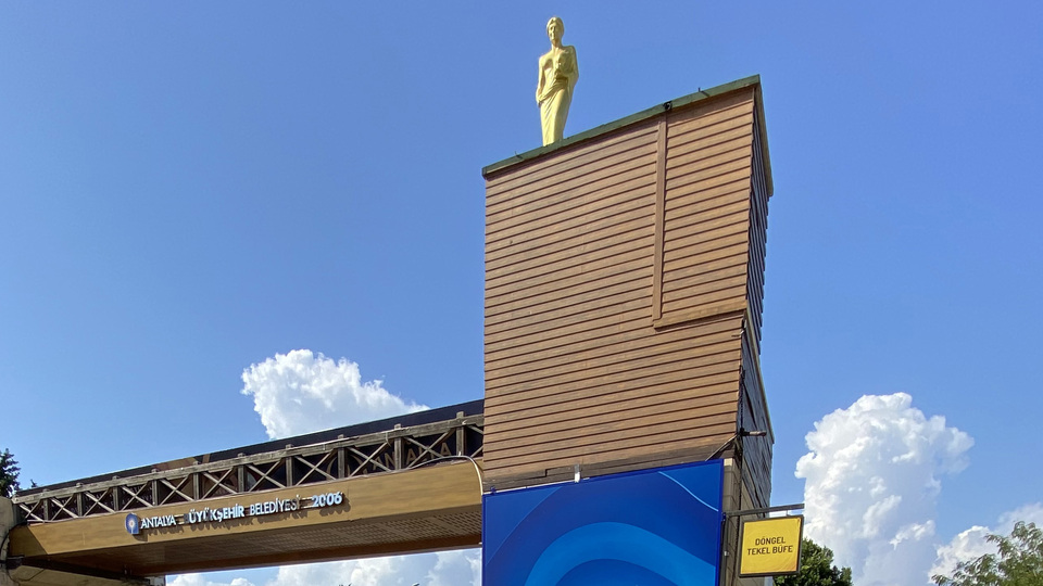 Altın Portakal'ın simgeleri kaldırılıyor