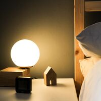 Rüyada Yaşlı Birine Yardım