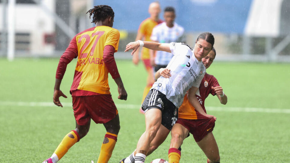 Derbide zafer Beşiktaş'ın