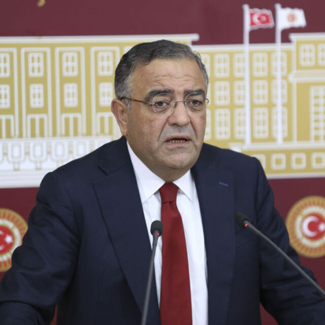 Sezgin Tanrıkulu tezkeresi komisyonda
