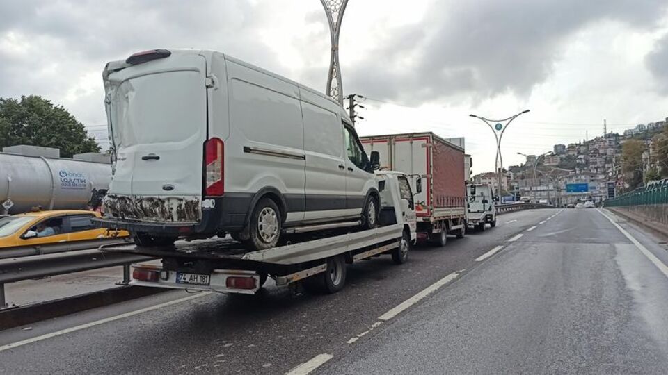 7 araç birbirine girdi