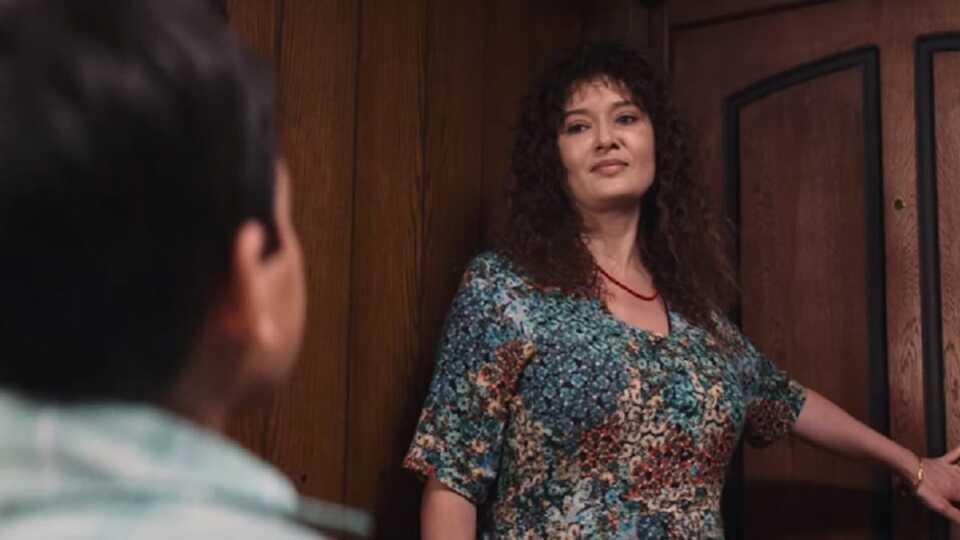 Mahalleden Arkadaşlar oyuncuları ve konusu