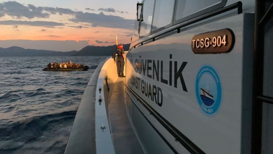 41 düzensiz göçmen kurtarıldı