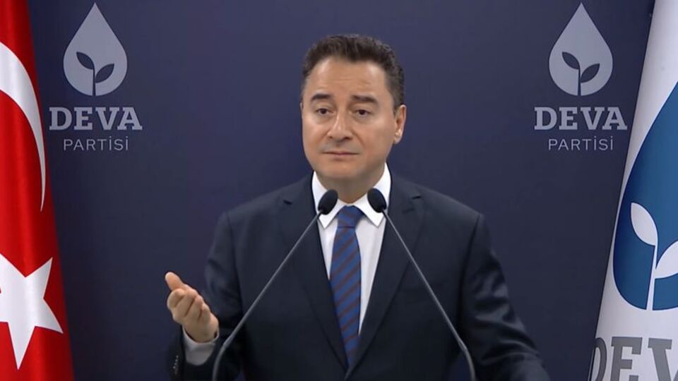 Babacan: Seçime adaylarımızla gireceğiz