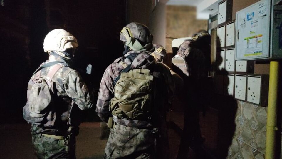 MİT ve Emniyet'ten 18 ilde 'Uyuyan Hücre' operasyonu