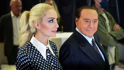 Berlusconi'nin kız arkadaşı nerede?