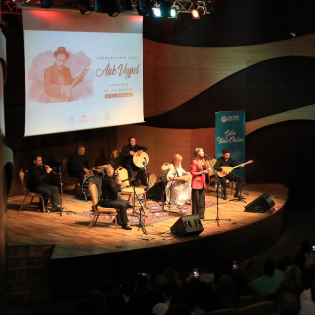 Aşık Veysel, Azerbaycan'da anıldı