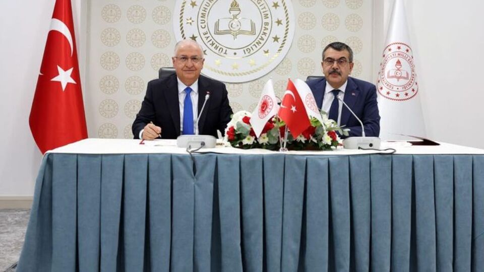 MEB ile MSB arasında 'Mesleki Eğitim İş Birliği Protokolü' imzalandı