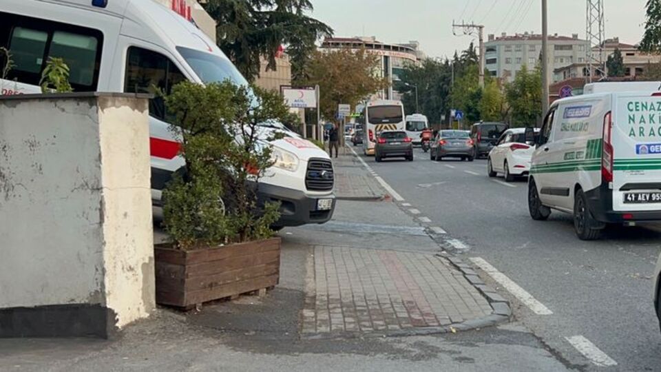 Servis minibüsünün çarptığı kız öğrenci öldü