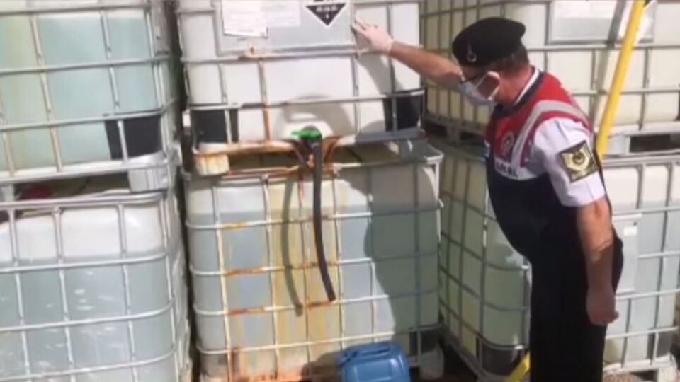 Tonlarca sahte deterjan ele geçirildi