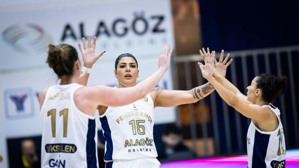 Fenerbahçe Alagöz Holding evinde farklı