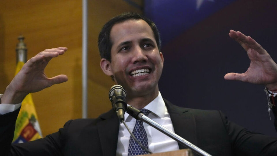 Venezuela'da Guaido hakkında yakalama kararı