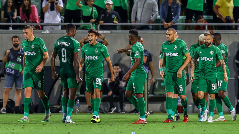 Fenerbahçe'nin rakibinde toplu istifa!