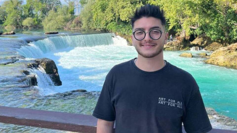 Depremzede genç, motosiklet kazasında öldü