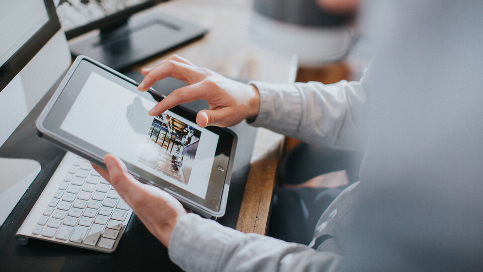 İnternet reklamcılığı gelirleri 1.6 milyar dolara yükseldi