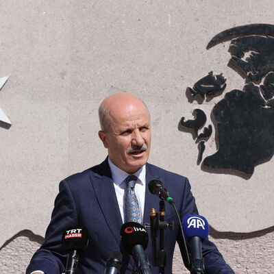 Üniversiteye başvuran aday sayısı 3 milyon 527 bine yükseldi