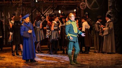 Faust AKM'de sahnelendi