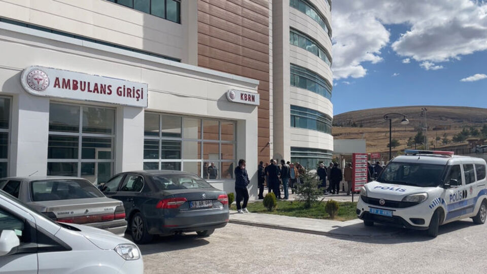 Eniştesini yaraladı! Kız kardeşini öldürdü!