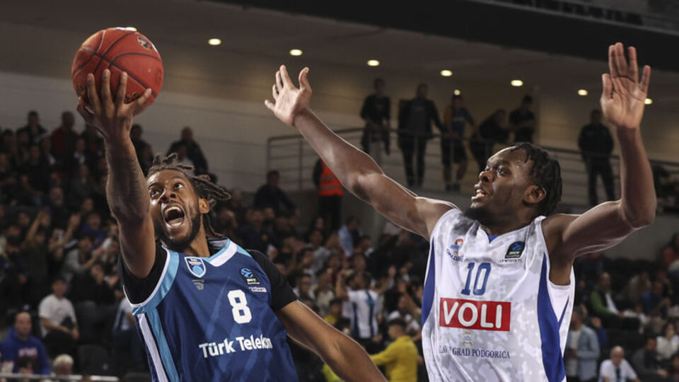 Türk Telekom evinde hata yapmadı!