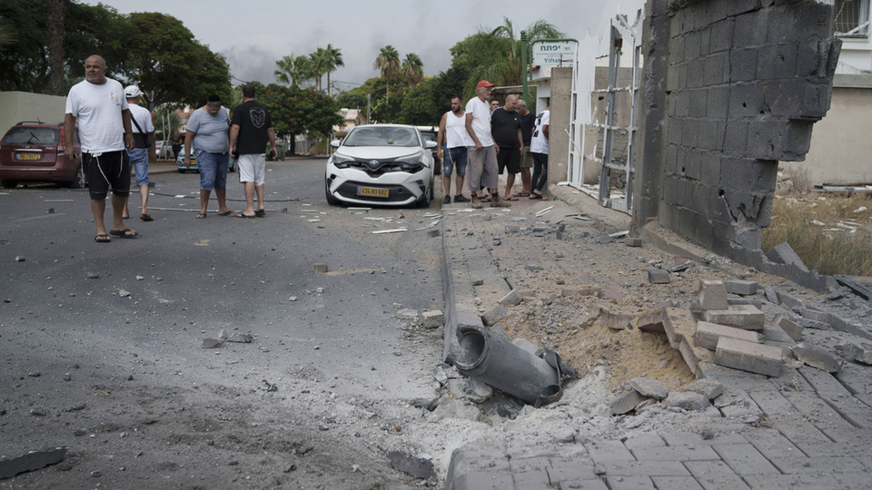 Habertürk ekibi çatışma hattında