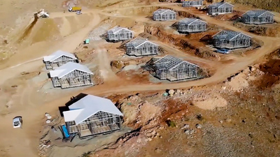 "Köy evlerini hafif çelikten yapacağız"