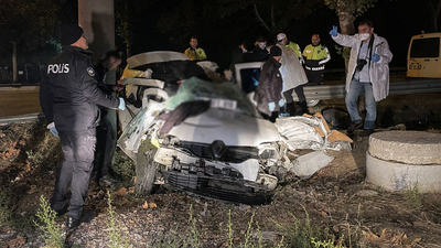 Bursa'da feci kaza: 3 kişi ölü, 1 yaralı