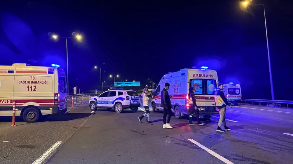 Kuzey Marmara Otoyolu'nda zincirleme kaza: 9 yaralı