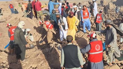 Afganistan bir depremle daha sarsıldı!