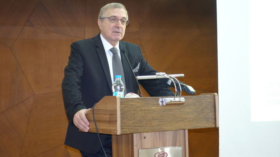 "Terör saldırısına karşı siviller hedef alınamaz"