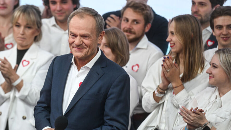 Polonya'da sandıktan "muhalefet koalisyonu" çıktı