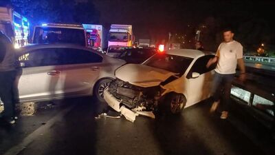 TEM Otoyolu'nda kaza: 2'si ağır 13 yaralı