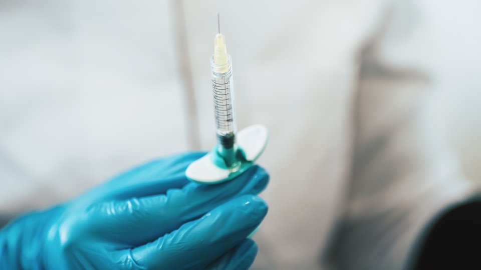 Burun dolgusuna karşı uyarı: Körlüğe neden olabilir