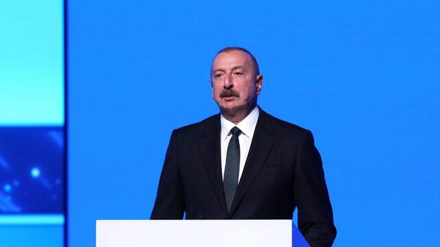 Aliyev: Karabağ sorunu ebediyen kapandı