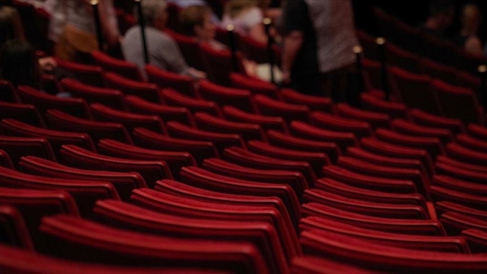 Devlet tiyatrolarında 3 gün oyun yok