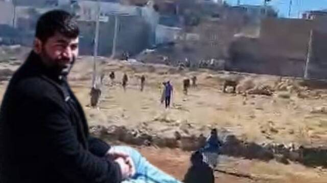 Darp ettiği eşinin yakınları öldürdü