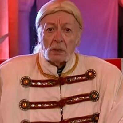  Selena'nın Yüce Honos'uydu!