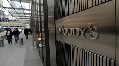 Moody's, İngiltere'nin not görünümünü "durağan"a çevirdi