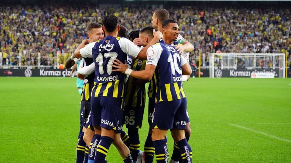 Fenerbahçe rekor için sahada