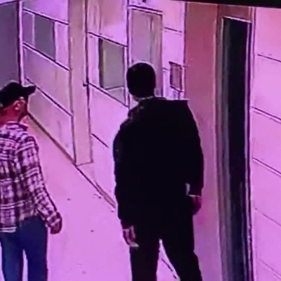 Fatih'te polis yeleğiyle milyonluk gasp