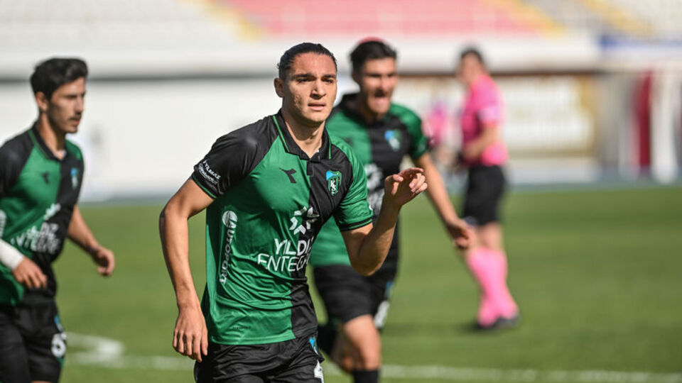 İstanbul'da kazanan Kocaelispor